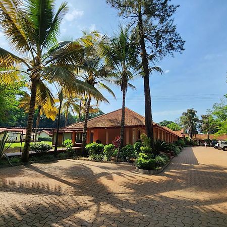 Masindi Hotel 外观 照片