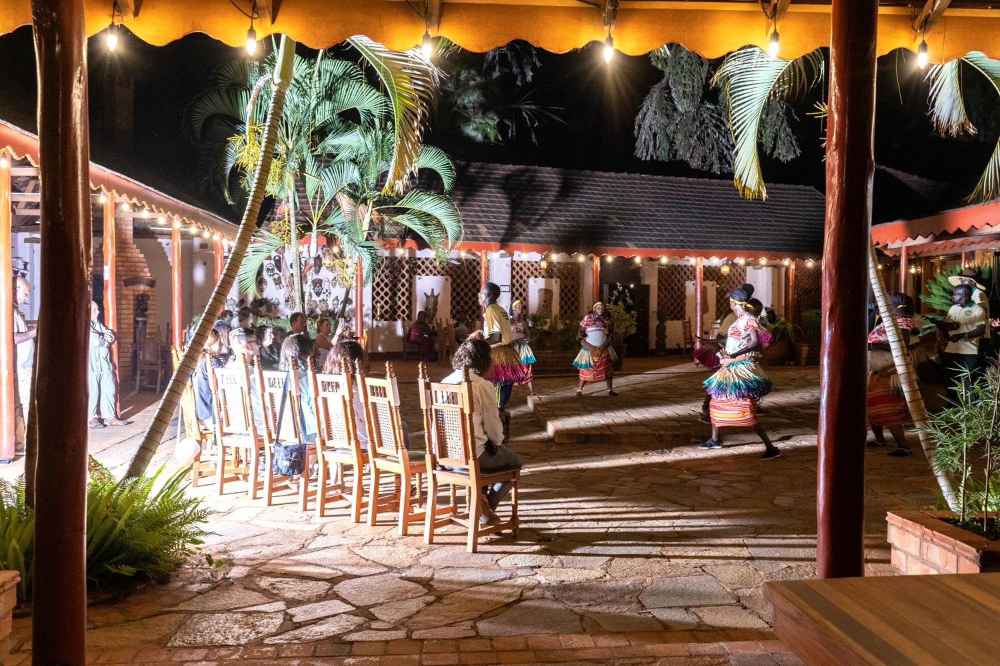 Masindi Hotel 外观 照片