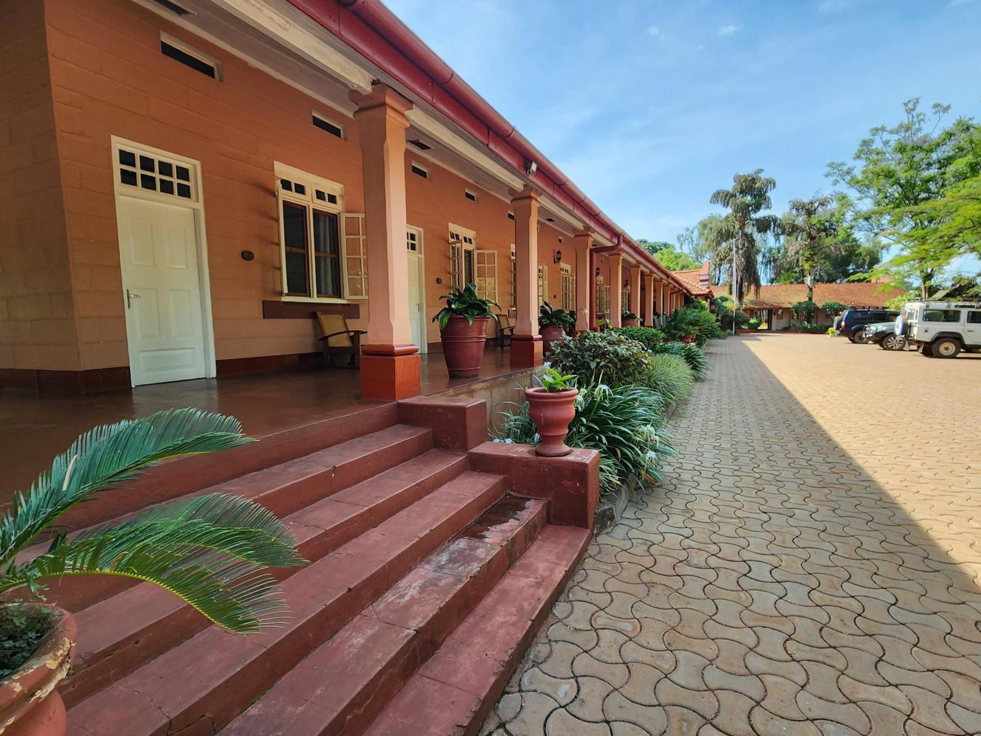 Masindi Hotel 外观 照片