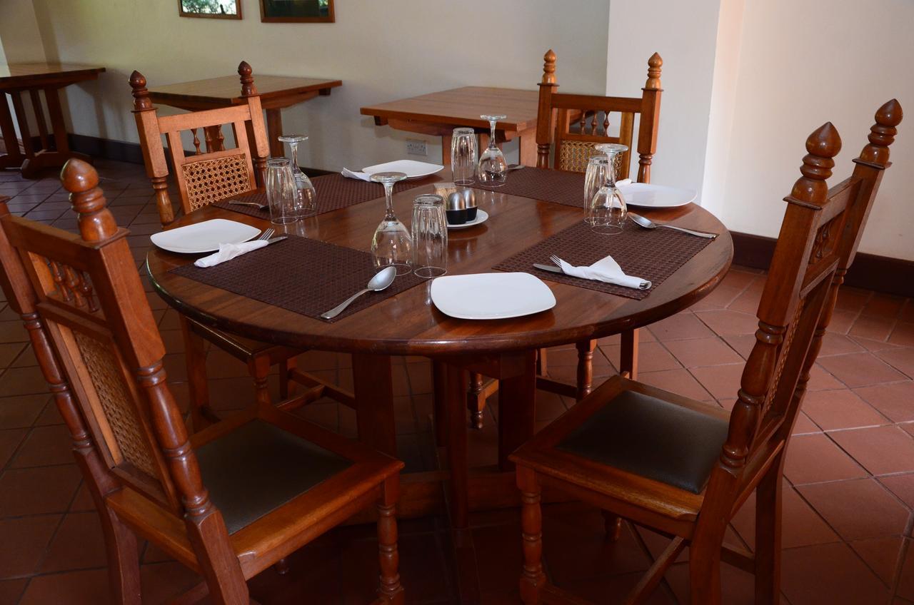 Masindi Hotel 外观 照片