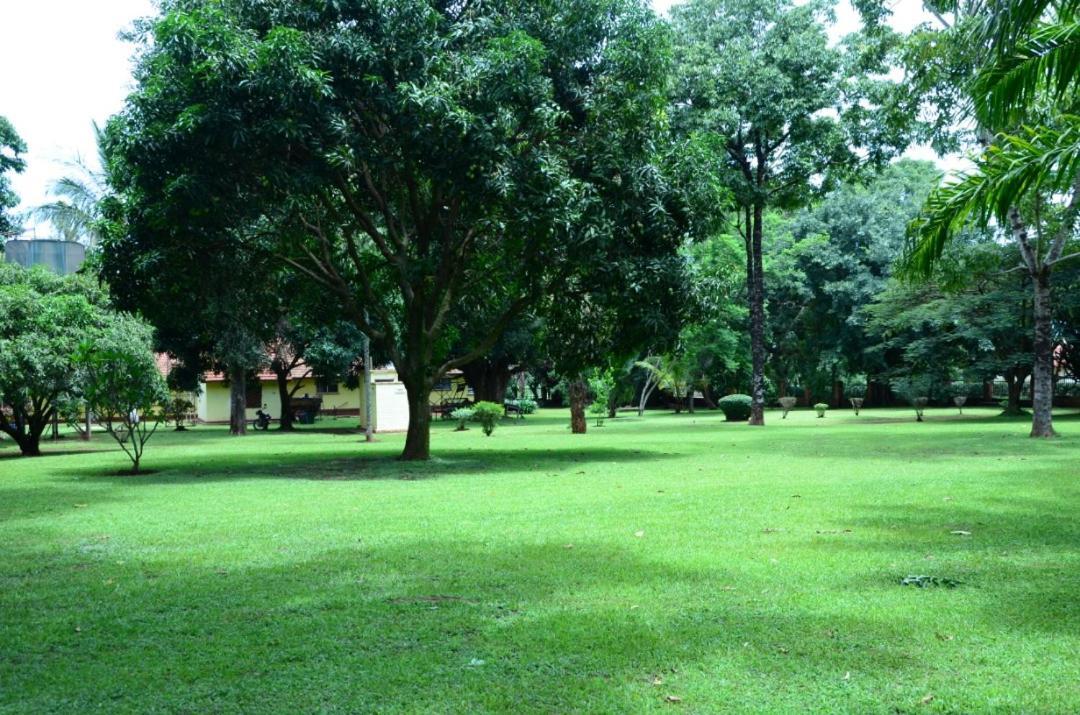 Masindi Hotel 外观 照片